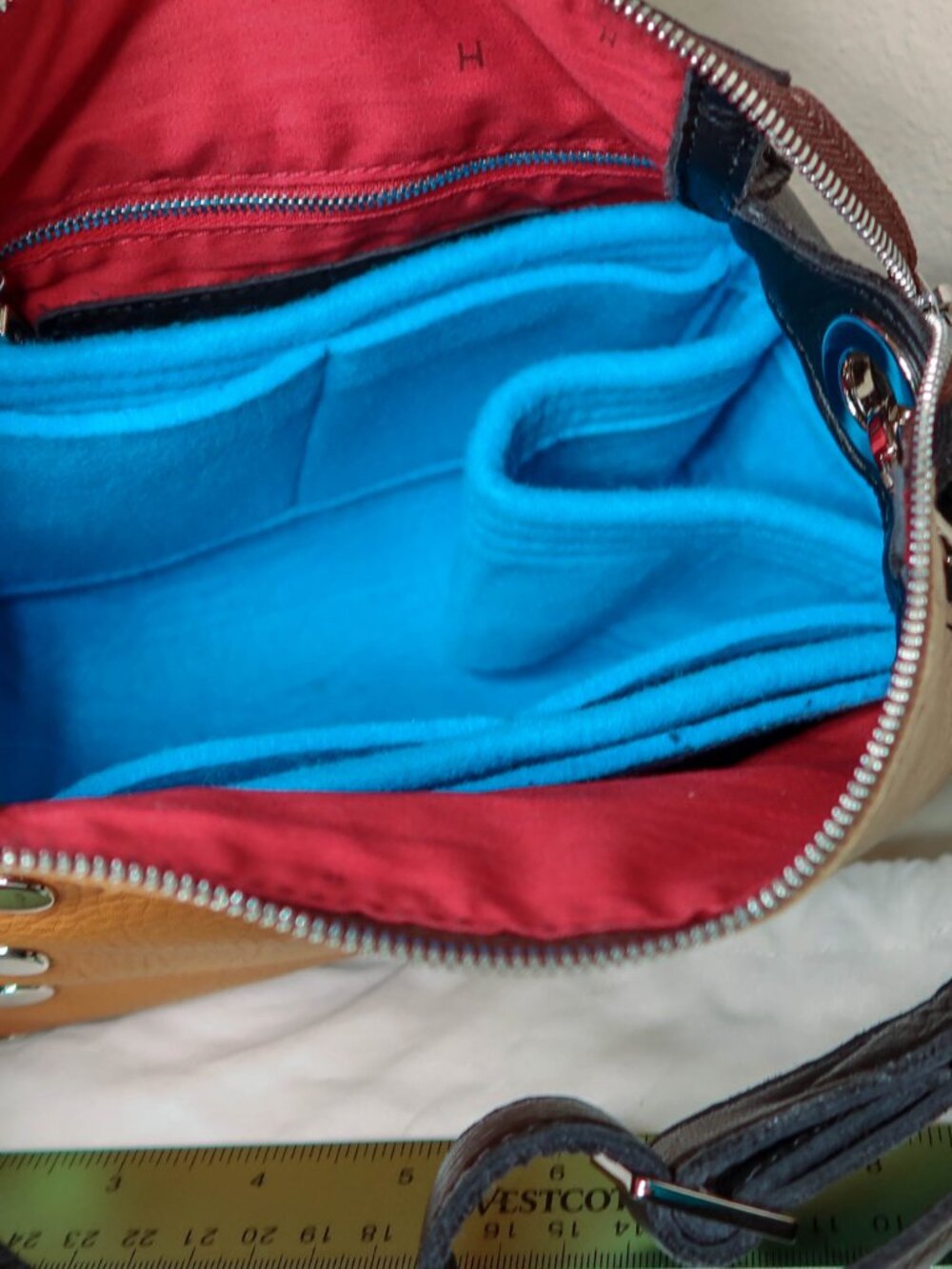 Pre-loved Hammitt Bryant Medium Multi-Color Bag with Crossbody & Short Strap - Picture 10 of 14